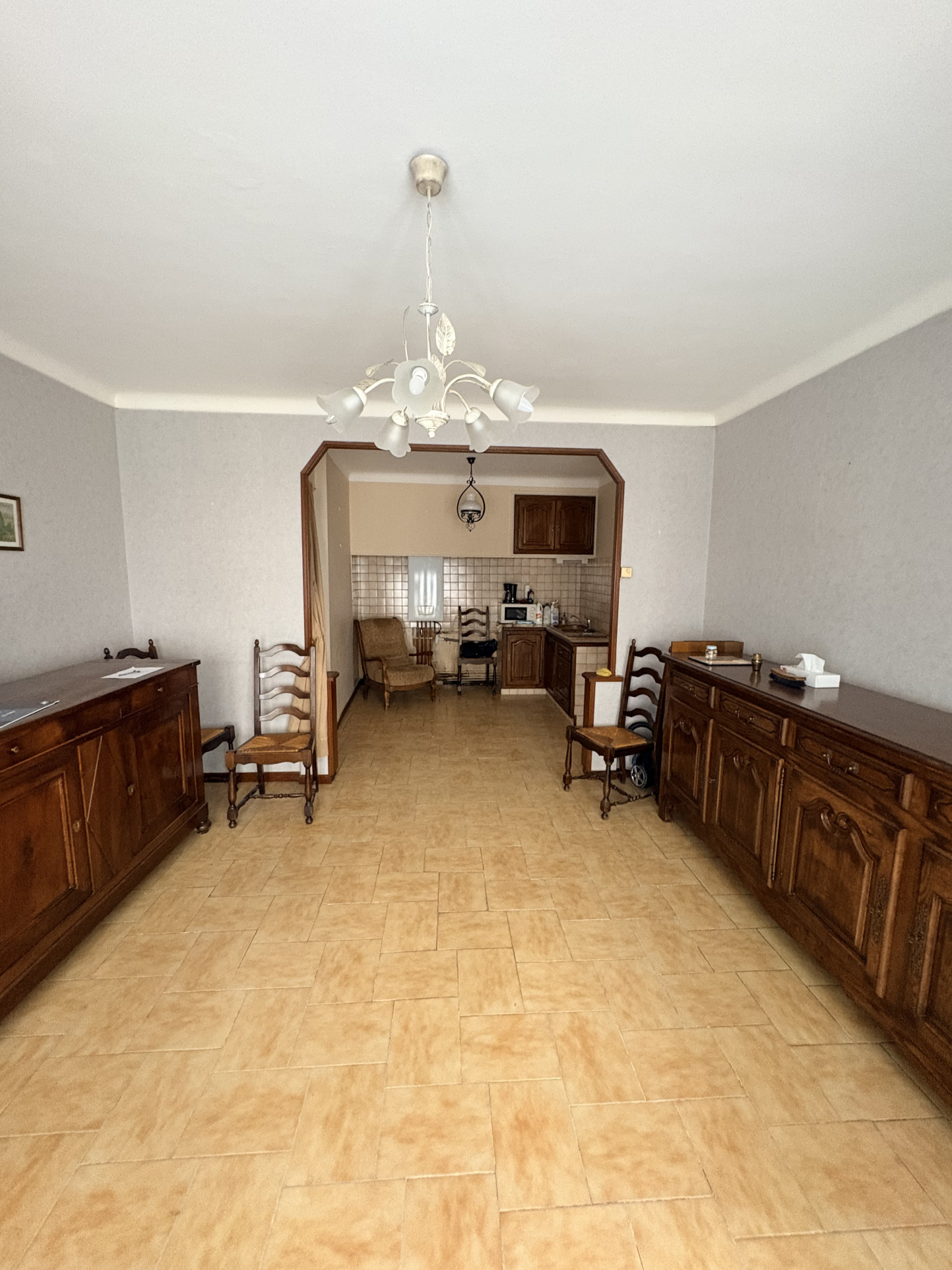 MDV T4 AVEC GARAGE ET BALCON